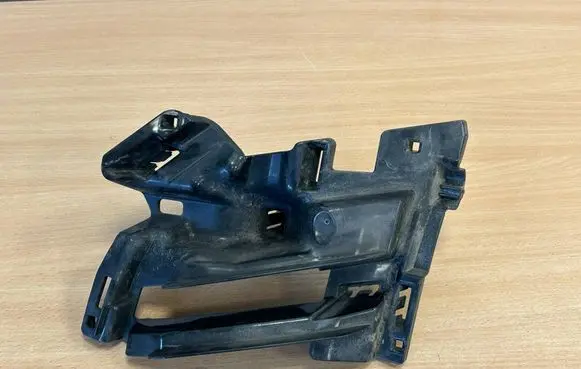Skoda Kodiaq Front bumper mounting bracket 565807724