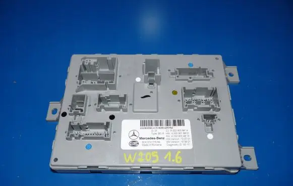 Mercedes-Benz C W205 SAM control unit A2229005814