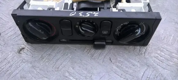 Mazda MX-5 NB Miata Climate control unit