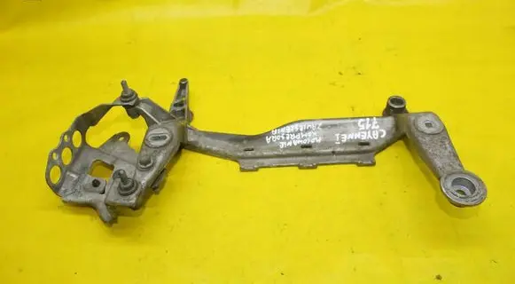 Porsche Cayenne (9PA) Pneumatic air compressor holding bracket 7L0616879