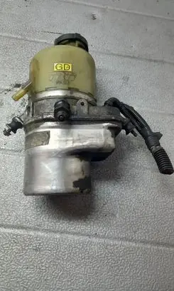 Opel Astra G Power steering pump 104008500309400