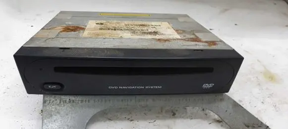 Chrysler Pacifica Navigation unit CD/DVD player P04685907AF