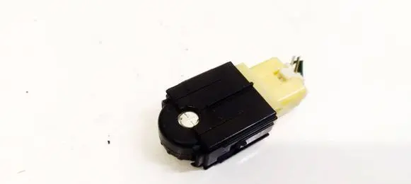 Toyota Yaris Headlight level height control switch