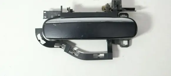 Audi A6 S6 C6 4F Front door exterior handle 4F0837885 4F0839167