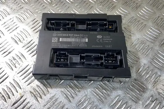 Audi A4 S4 B8 8K Comfort/convenience module 8K0907064CC 8K0907064