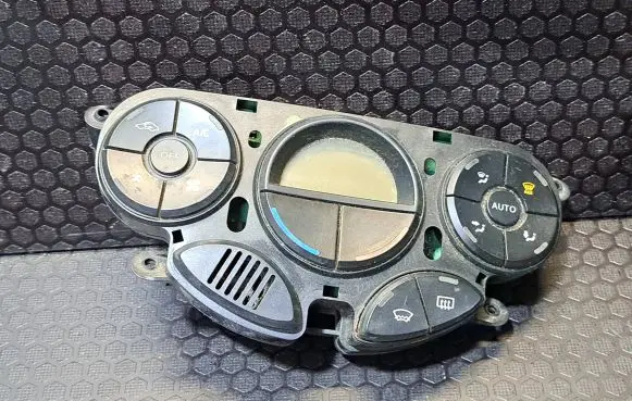 Ford Focus Climate control unit 2S4H18C612BH