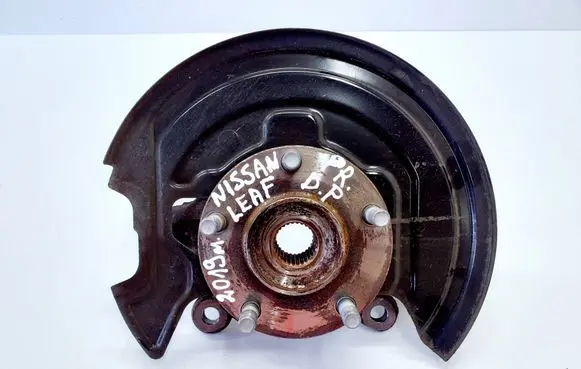 Nissan Leaf II (ZE1) Front wheel hub 400141KK0H