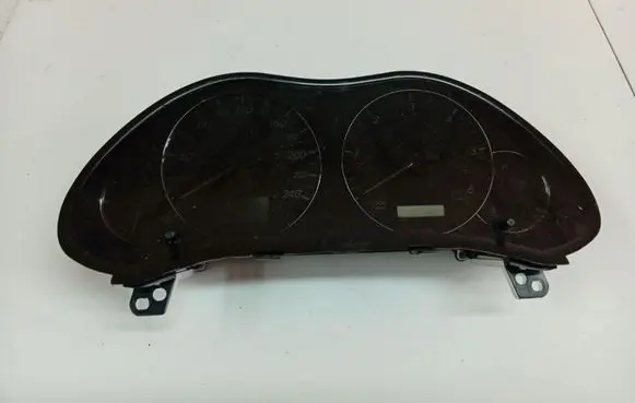 Toyota Avensis T250 Speedometer (instrument cluster) 8380005830A