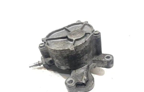 Volvo V50 Vacuum pump