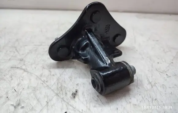 Mercedes-Benz GL X166 Front door lower hinge 