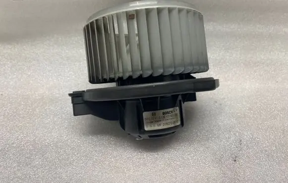 Toyota Avensis T250 Heater fan/blower 0130101601 MF0160700610