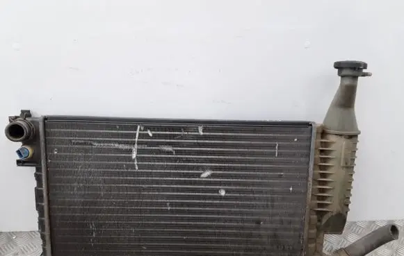 Coolant radiator