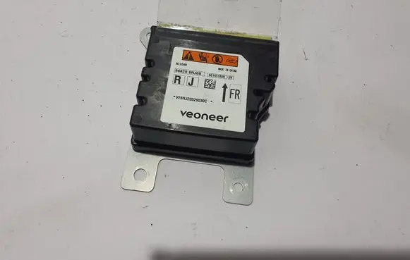 Nissan X-Trail T33 Airbag control unit/module 988206RJ0B