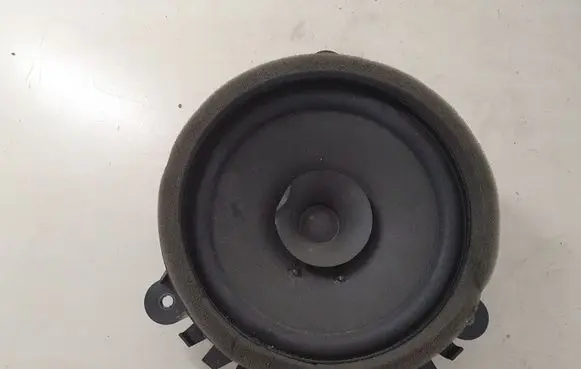 Volvo C30 Front door speaker 30657444