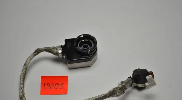 Honda CR-V Headlight ballast module Xenon LBHE03L 81FA0498