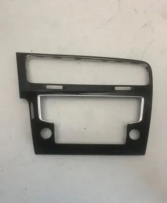 Volkswagen Golf VII Dash center air vent grill 5G1819743