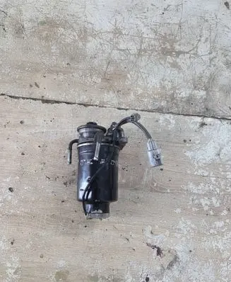 Toyota Corolla E120 E130 Fuel filter housing 