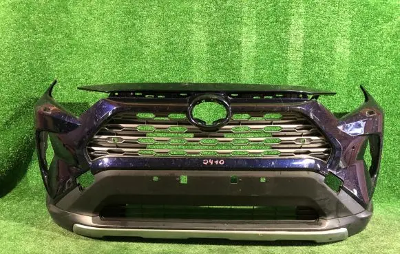 Toyota RAV 4 (XA50) Front bumper 5211942B20
