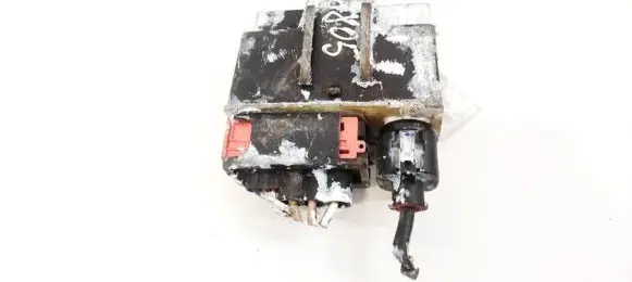 Coolant fan relay