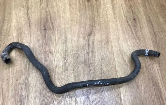 Land Rover Range Rover Sport L494 Engine coolant pipe/hose FPLA8063CB