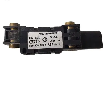 Audi A6 S6 C5 4B Airbag deployment crash/impact sensor 8E0959643A 041202