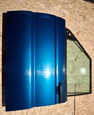 Land Rover Discovery Front door