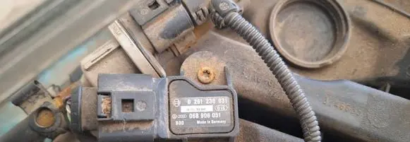 Audi A3 S3 8P Air pressure sensor 0261230031 06b906051