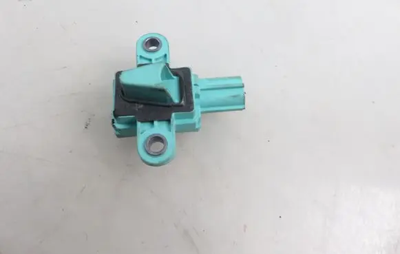 Audi A4 S4 B8 8K Airbag deployment crash/impact sensor 8K0955557C 5WK4380902