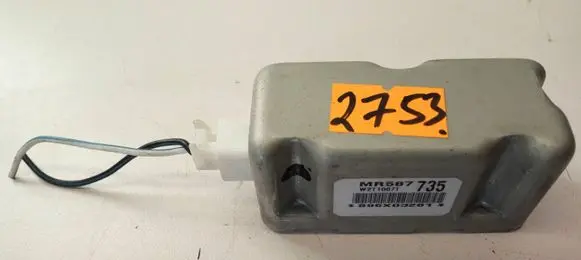 Mitsubishi Outlander Airbag deployment crash/impact sensor MR587735