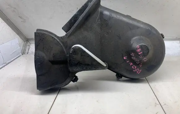 Audi A6 S6 C5 4B Timing belt guard (cover) 059109124G