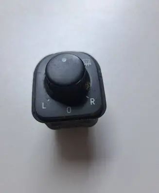 Volkswagen PASSAT B6 Wing mirror switch 1K0959565K