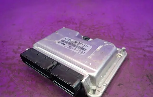 Audi A4 S4 B6 8E 8H Engine control unit/module ECU 