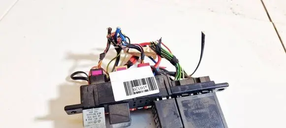 Volkswagen Golf IV Fuse box set 4b0955531a 72wa401