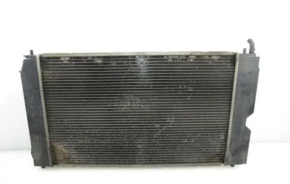Toyota Corolla Verso E121 Coolant radiator 