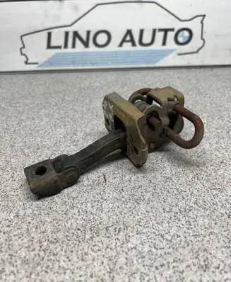 BMW 3 E46 Front door check strap stopper 8160959