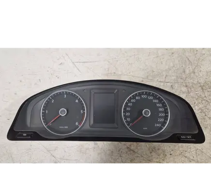 Speedometer (instrument cluster)