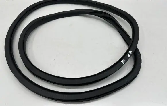 Front door rubber seal