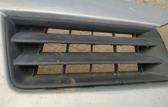Renault Megane II Front grill