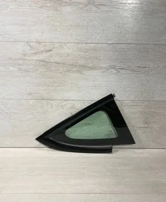 Tesla Model 3 Rear vent window glass 15149790