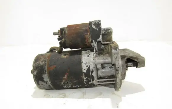 Iveco Daily 30.8 - 9 Starter motor