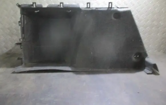 Skoda Octavia Mk2 (1Z) Trunk/boot side trim panel