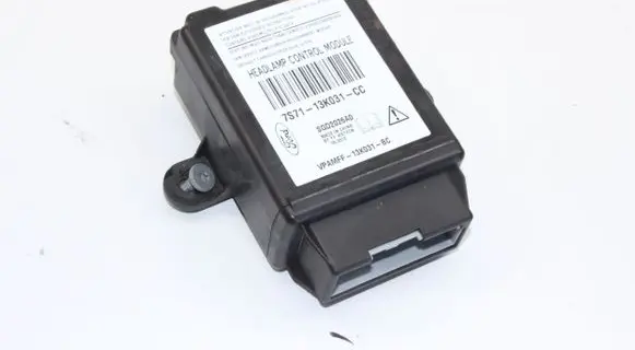 Ford Kuga II Light module LCM 7S7113K031CC
