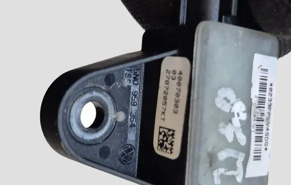 Volkswagen PASSAT B6 Airbag deployment crash/impact sensor 5N0959354