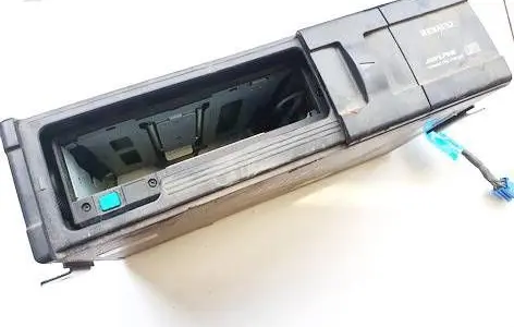 CD/DVD changer