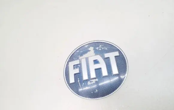 Fiat Croma Manufacturer badge logo/emblem 