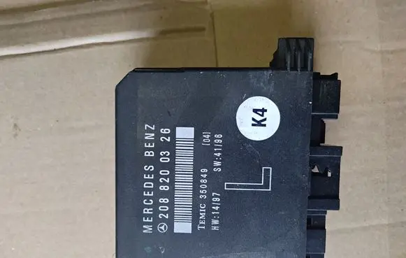 Mercedes-Benz C W202 Other control units/modules 2088200326