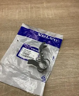 Volvo V50 Air conditioning (A/C) pipe/hose 30780304