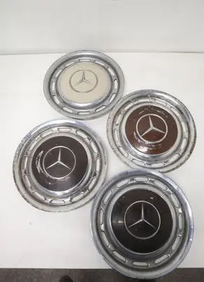 Mercedes-Benz COMPAKT W115 R14 wheel hub/cap/trim 