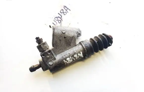 Clutch master cylinder