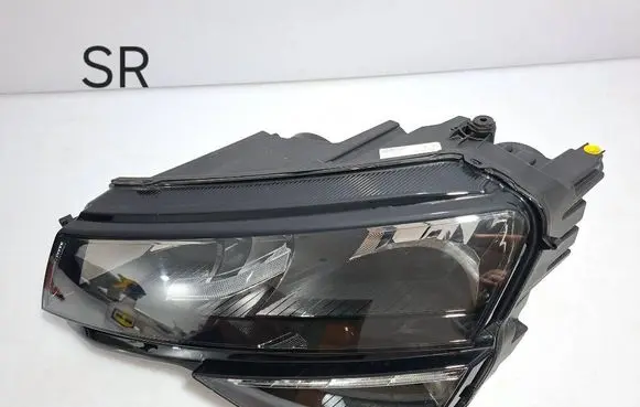 Skoda Karoq Headlight/headlamp 57B941015A 25LL8918 0020503707